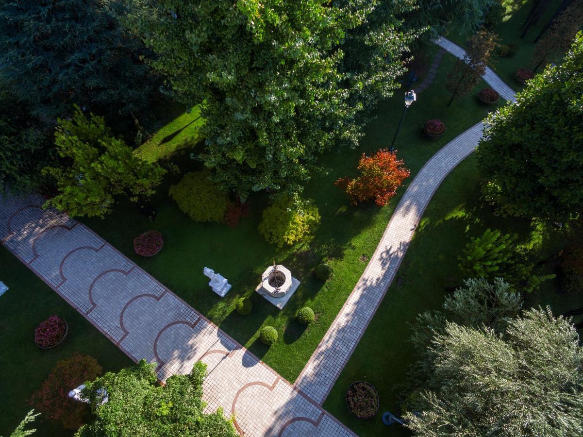 Hotel Due Torri Abano Terme Kültér fotó